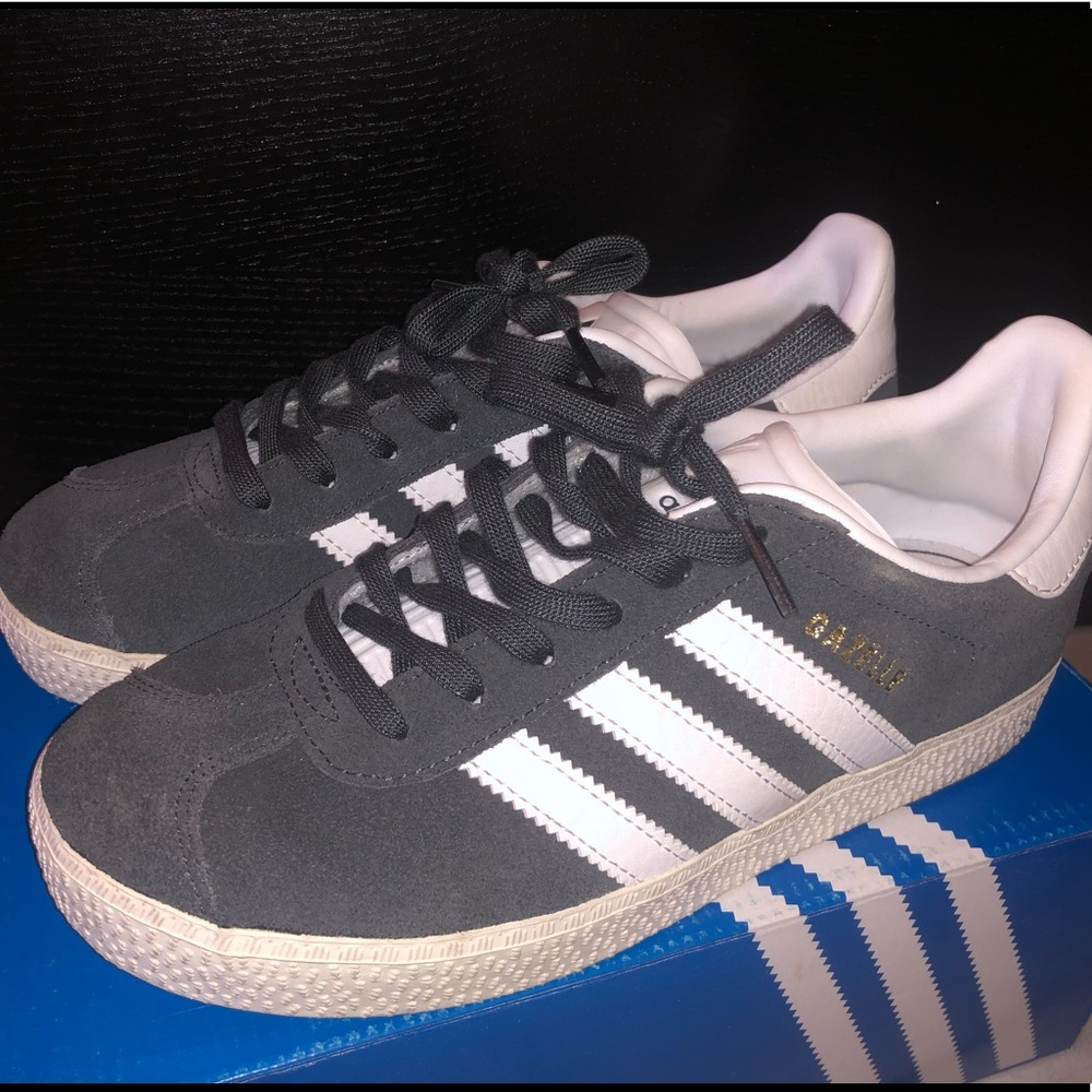 Adidas Gazelle in Grey